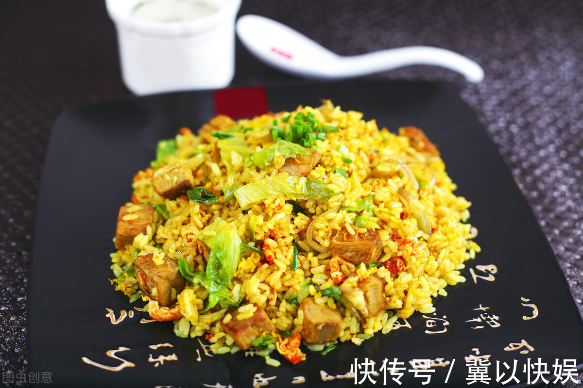 顺序|做蛋炒饭时，先炒米饭还是鸡蛋顺序很重要，做错了很难吃