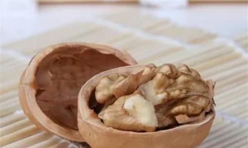 三高|天然“化栓王”找到了，每天吃一点，通血管，溶血栓远离三高