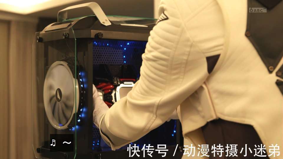 假面骑士Revice|《假面骑士Revice》二骑腰带亮相,三种配色,很黑很帅气!