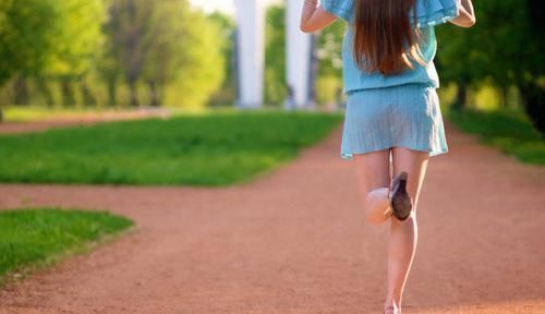 跑步|被忽略的减肥方式——走路,非常轻松,减肥效率也挺高!