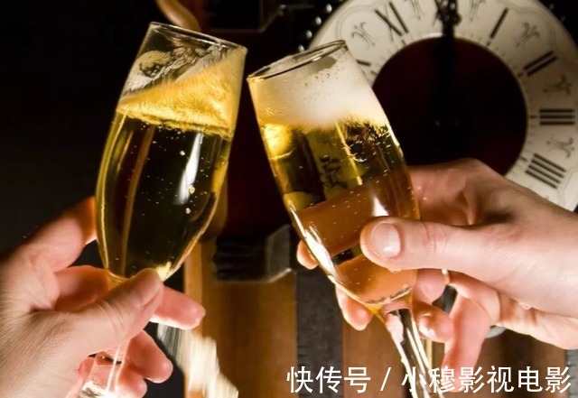 脑梗|32岁女子脑梗离世，丈夫悔恨不已，医生：高血压人群，晚上忌1事