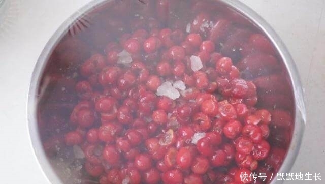 它是“补血大王”,铁是大枣的10倍,苹果的20倍,女人要多吃