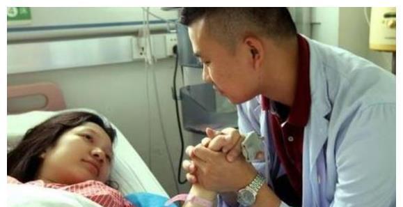 痛苦|产妇顺产时,突然挣扎大声喊“啥东西夹到俺了”,医生:吓了一跳