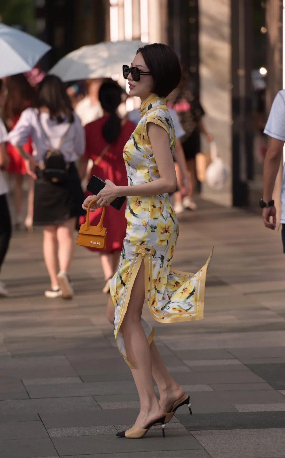 包包 妩媚优雅又复古的服饰搭配,气质迷人形象满分,打造高级时尚感