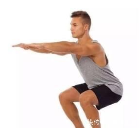 深蹲|深蹲,让你更有尊严的运动方式,这可不能做错了