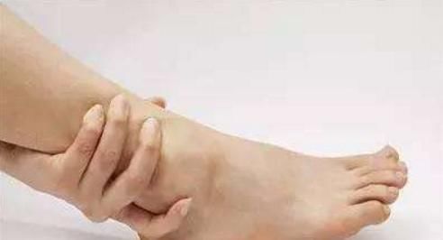 血糖高的人,睡觉时身体可能会发出求救信号,出现一个也别忽视