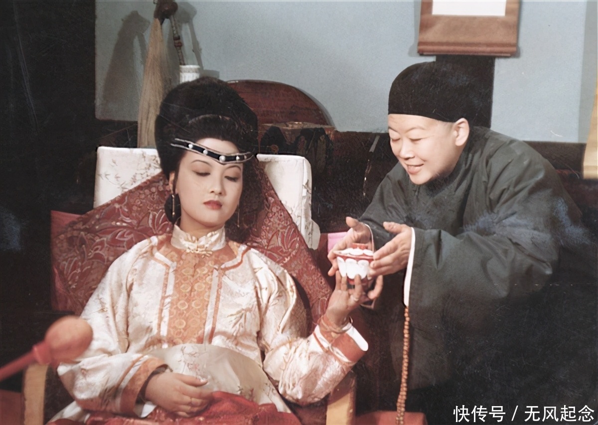 周瑞家的是王夫人陪嫁,为何凤姐要撵她儿子,她却不敢吱声?_易看资讯网