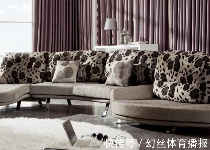 房子|房子住久了,才明白当初不该买布艺沙发,浪费钱又不实用!