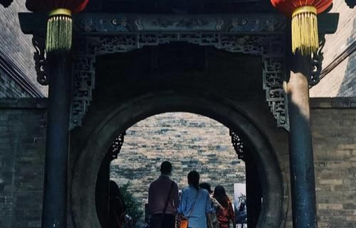  三目|藏在平遥古城的二郎神庙，最初供奉的不是三目杨戬，而是一位凡人
