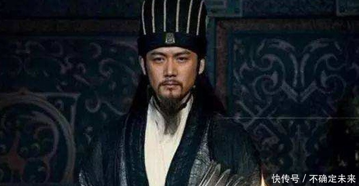 何为|诸葛亮何为总拿着羽毛扇,原来真相是这样,难怪他一直扇不离手!