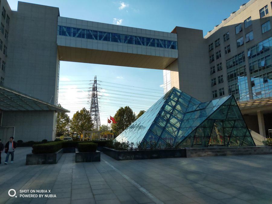 努比亚|实现全面屏的另一个方向 努比亚X全面评测