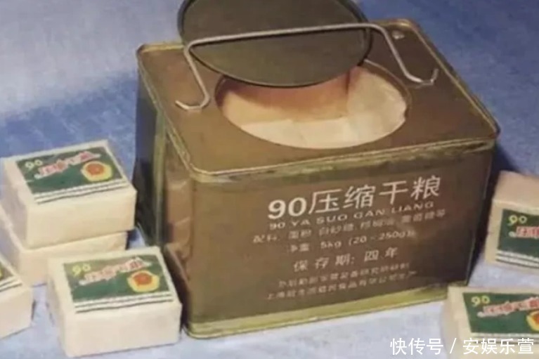 军用压缩饼干真能抗饿48小时?放沸水煮开后,可算知道真相