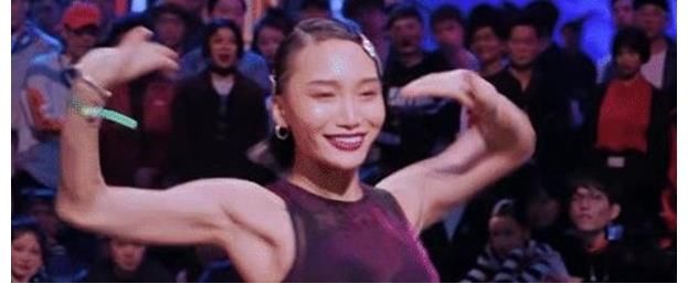 这就是街舞4|《这就是街舞4》爆点多，一波王炸冲两连冠，四爵士女神同台厮杀