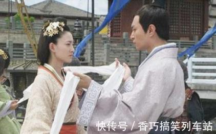 凄惨&金庸在小说里将她美化,现实中她却凄惨无比,死时还怀着孕