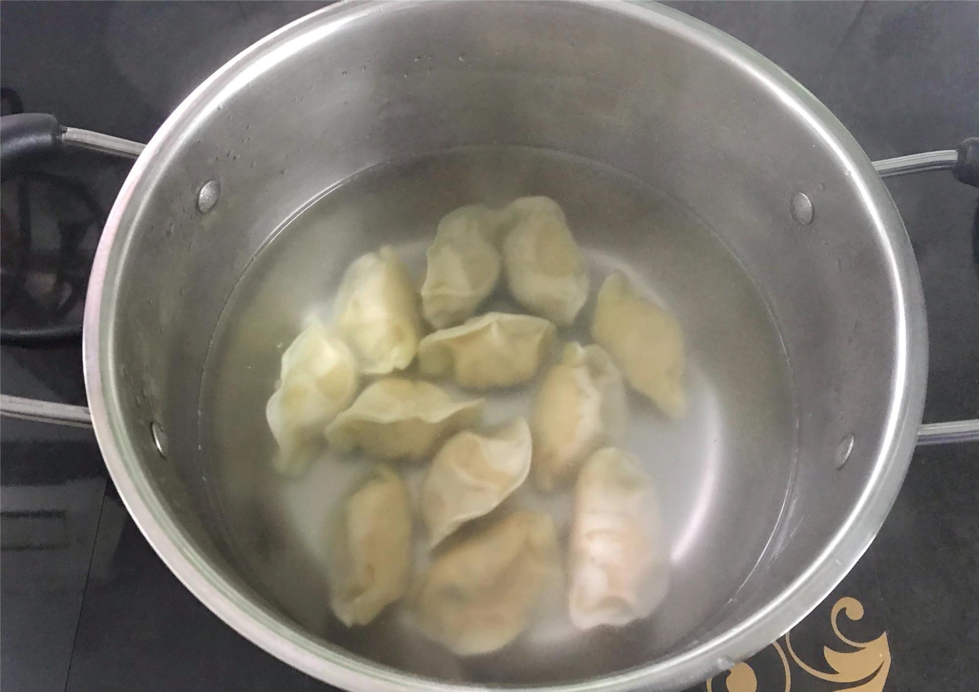 开胃|天冷了,饺子最馋此吃法,拌一拌就好,香辣开胃,简单又好吃