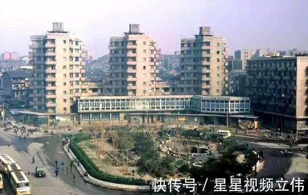 1980年代重庆老照片，安逸