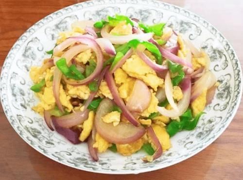 青椒蒂|洋葱和此物一起炒,等于“血管清洁工”,软化血管,血管也通畅了