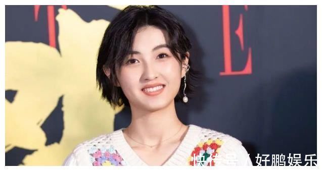 张艺兴|张子枫问杨紫 去你餐厅吃饭, 免费行吗? 杨紫幽默回复显情商