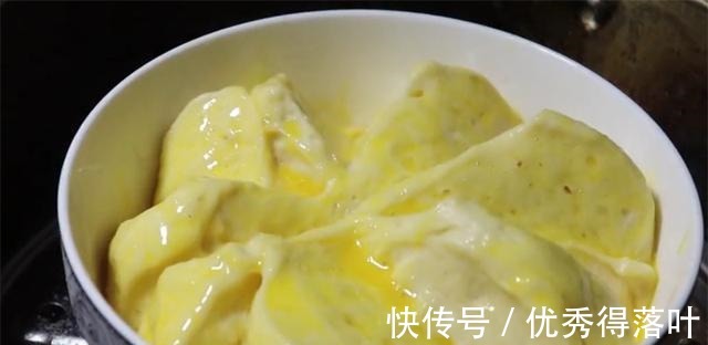 自从学会面包的这个做法,我家一周吃5次,松软香甜,简单又家常!