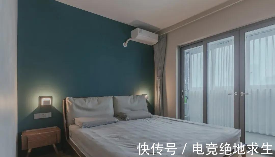收纳|80㎡现代简约小两居,复古绿+胡桃木格调满满,独立衣帽间超实用