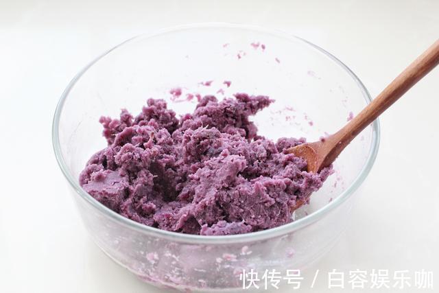 老婆饼|解锁手抓饼新吃法，包入紫薯馅，外皮酥脆内馅香甜，简单零失败！