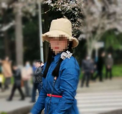 研究生校内拾樱花送同学，这些人却……武大紧急提醒