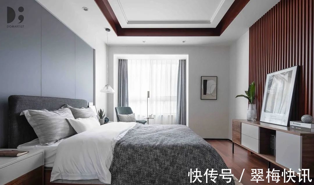 空间|116㎡现代简约,简洁优雅的空间,加入深色与绿植,稳重舒适