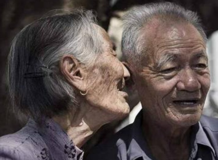 夫妻生活|老年人同房,最晚能到多大年纪别不好意思,了解一下吧