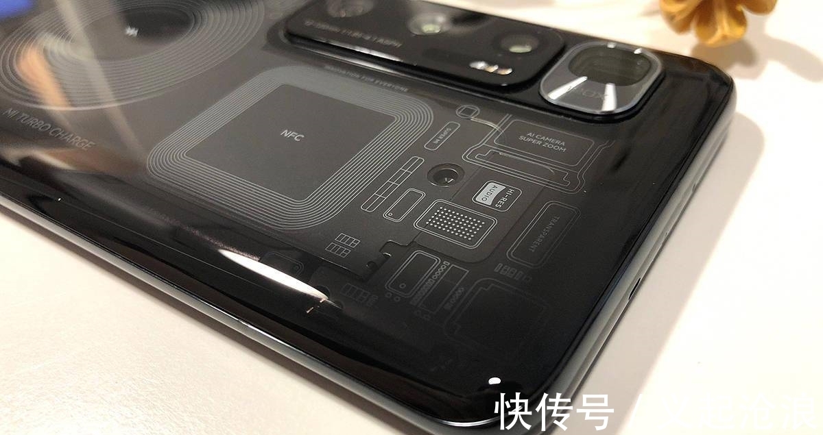 小米|小米手机悄悄上新,128GB+5000毫安电池,人气远超荣耀系列