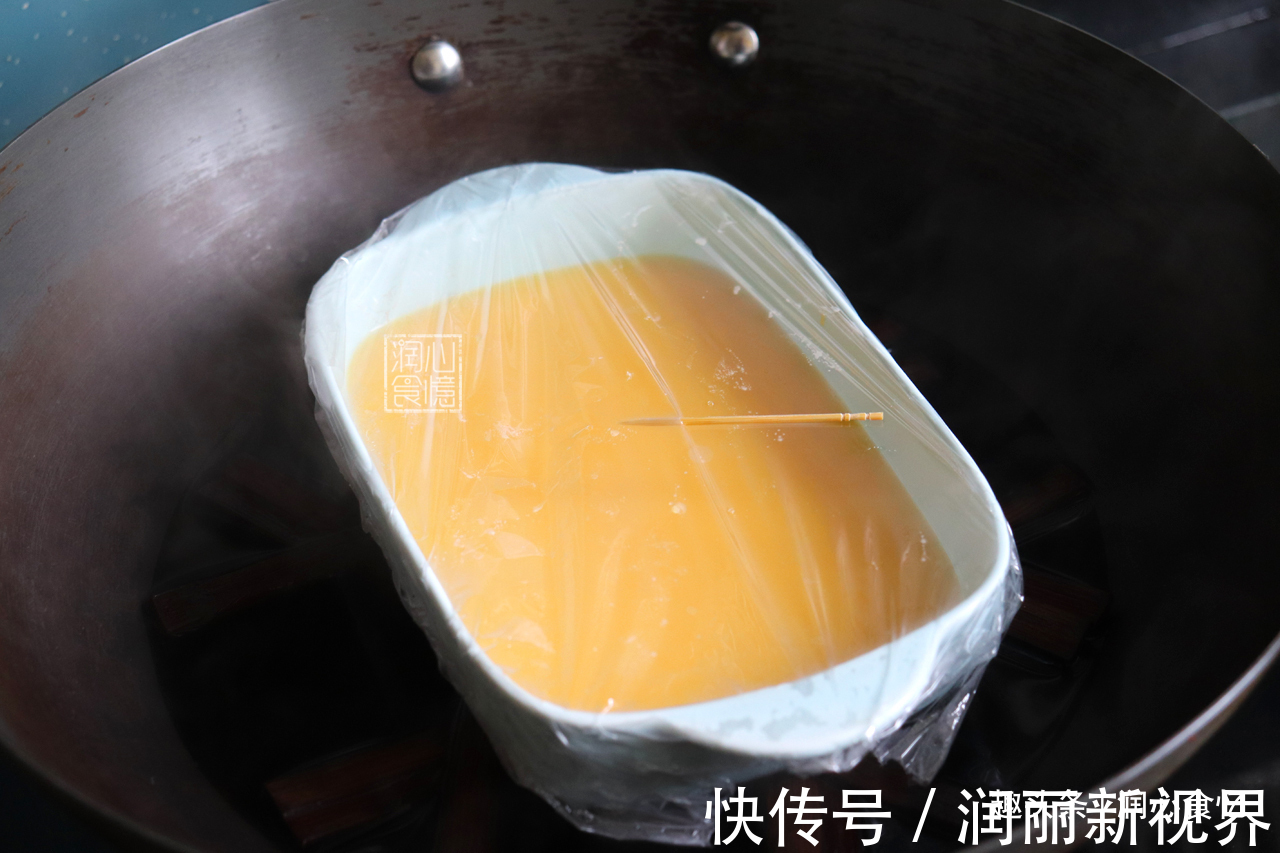 粗糙|水蒸蛋,很多人第一步就错了!难怪碗底咸蛋起泡,口感粗糙不嫩滑