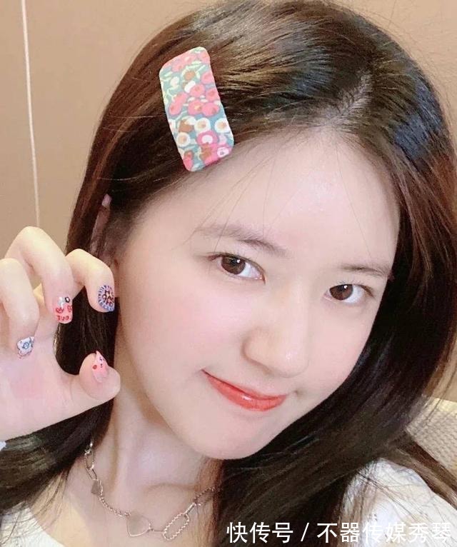 醉象|我不允许还有谁不知道水光唇釉的杀伤力