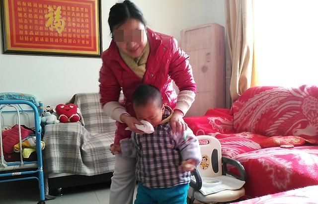 孩子随时随地都在挠痒痒?大多都是螨虫在作怪,家长要警惕