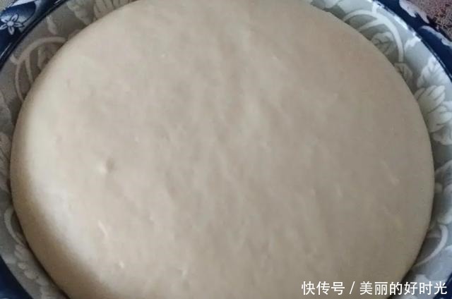 香酥小油条,不加泡打粉,不用一滴水,蓬松酥脆口感好