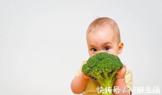 果汁|这种辅食别再给宝宝吃了,很多父母都做过,看看你中了么!