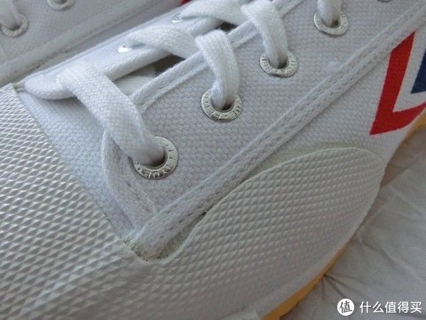 鞋舌|飞跃（Feiyue）经典?帆布鞋开箱分享。【开箱Vol.001】