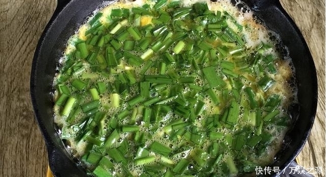 小菜|天天吃的一道家常小菜,多加一料味道立刻变得不一样