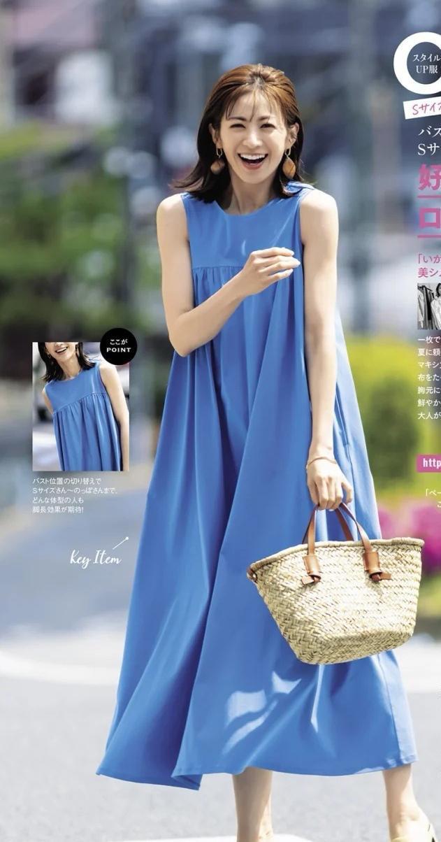 女人|具有成熟韵味的女人,很少穿“黑白灰”,而是用简单色系搭配时装