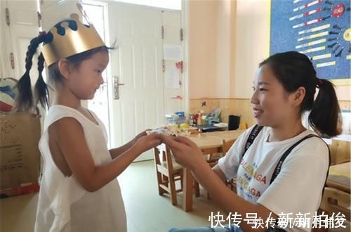 蛋糕|“粗心爸爸”给女儿买蛋糕,看清上面的字后,网友乐了真不走心