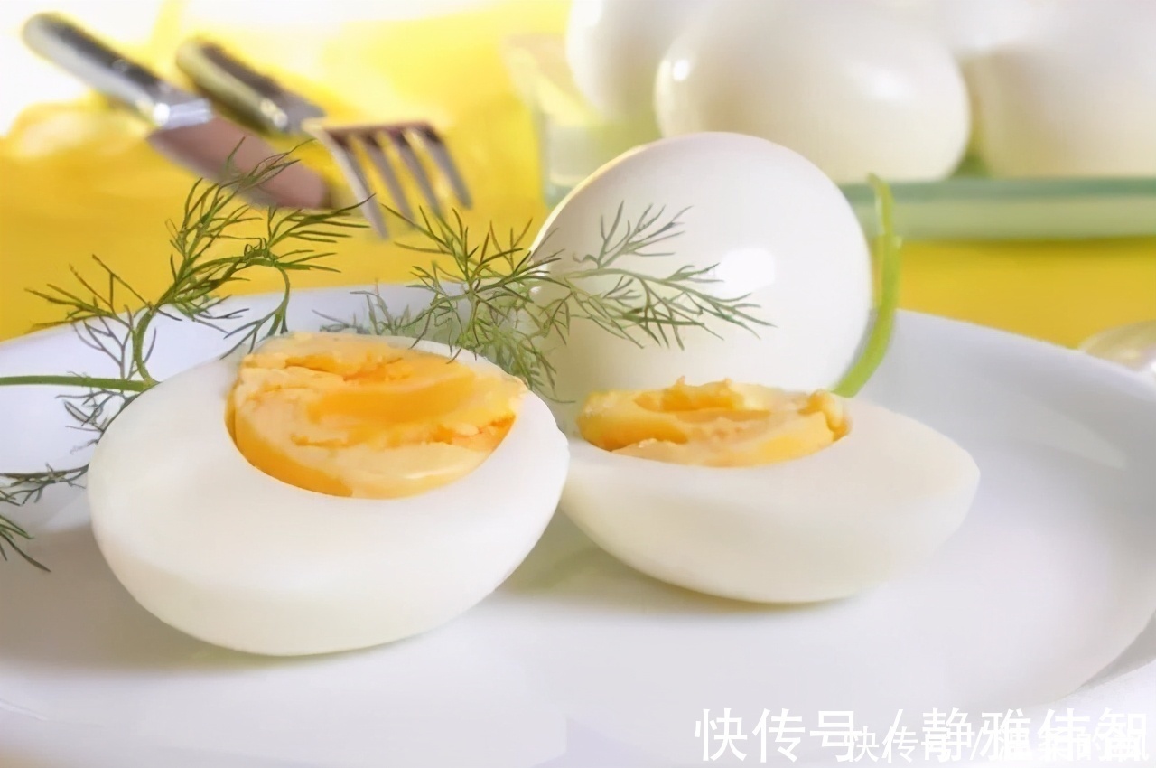 慢性疾病|减肥人群丨 每天都要吃鸡蛋？如何安放鸡蛋黄？