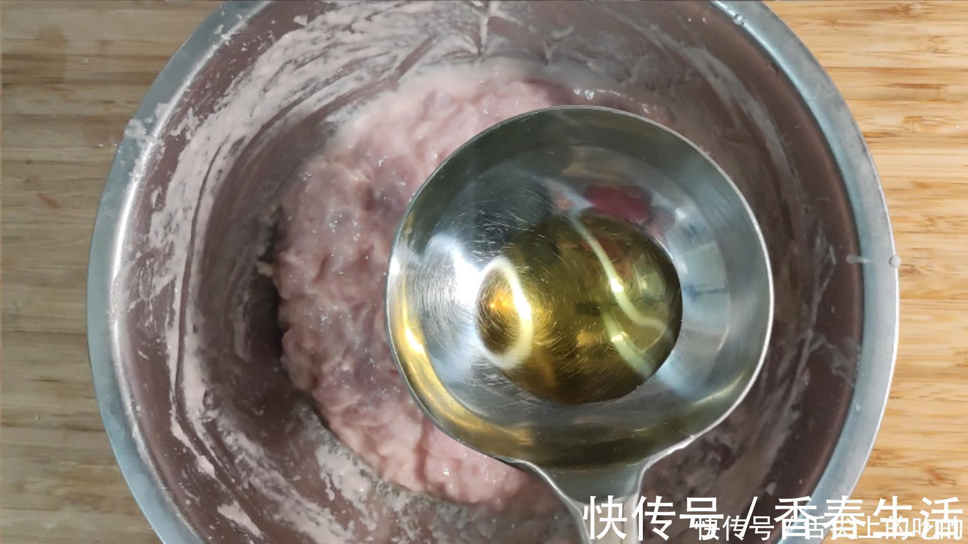 豆腐|瘦肉咬不动记住4个技巧,猪肉嫩滑如豆腐,大厨教你正确嫩肉方法