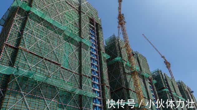 房子|首次买房,是购买“新房”还是“二手房”?房产专家“给出建议”