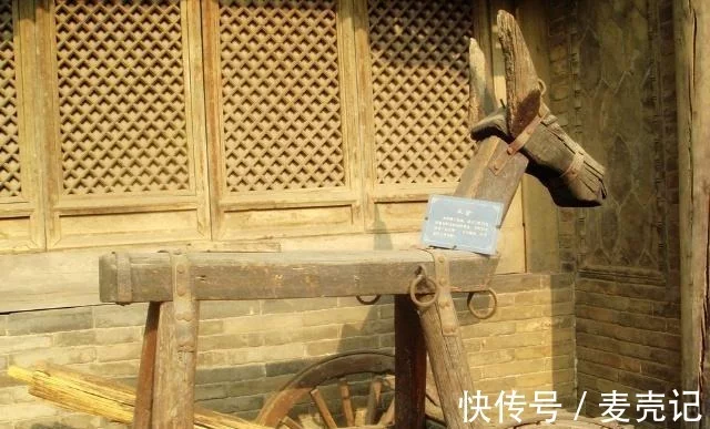 耀世娱乐网络平台最新登入按摩椅起初竟然是用以惩处犯人的炮烙？英国产业革命的现况