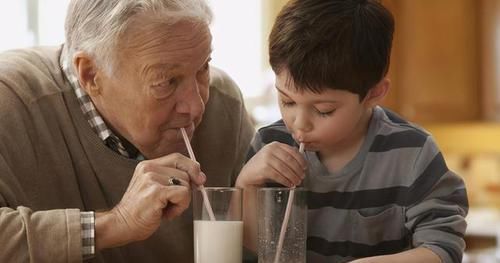 為什么營養師說晚上、睡前吃鈣片要比早上好？三大理由值得信服