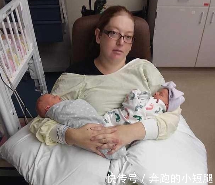 女子|腹痛难忍以为是结石,竟连续生下三胞胎,医生:怀孕34周都不知道
