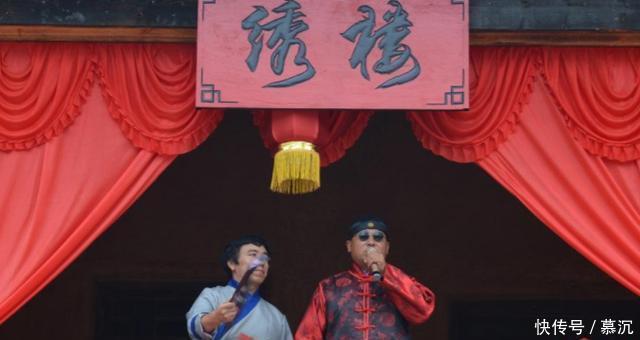 大臣出上联招女婿,无一人对出,结果这个乞丐对出,娶走两媳妇