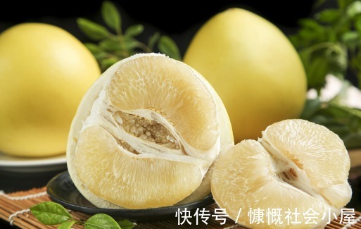 柚子|男子突犯心梗昏迷倒地！医生提醒：服用降压药时，4种食物要少吃