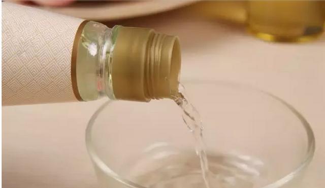 “嘴馋”的蟹爪兰,就喜欢2种酸,浇一点蹭蹭长,花期早开花