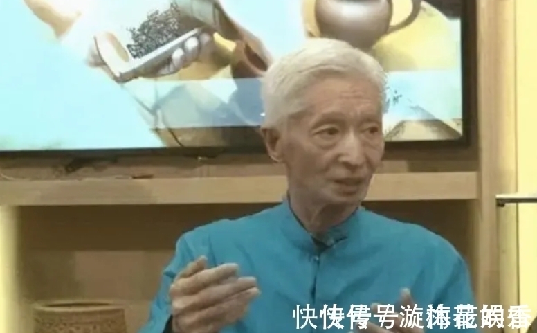 轻功!会轻功的李凤山:40公斤铁衣穿3年,脱下后身轻如燕,能飞檐走壁