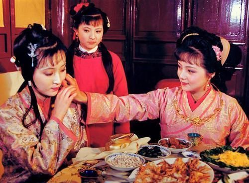 林黛玉#薛宝钗是群芳之冠,但迎春评价黛玉的3字,却说明她这点输给黛玉