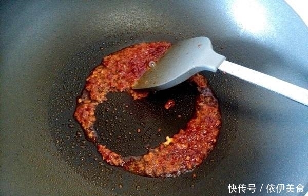 酸菜鱼新做法,好吃到爆,八成正宗,二成创新,没有一点土腥味!